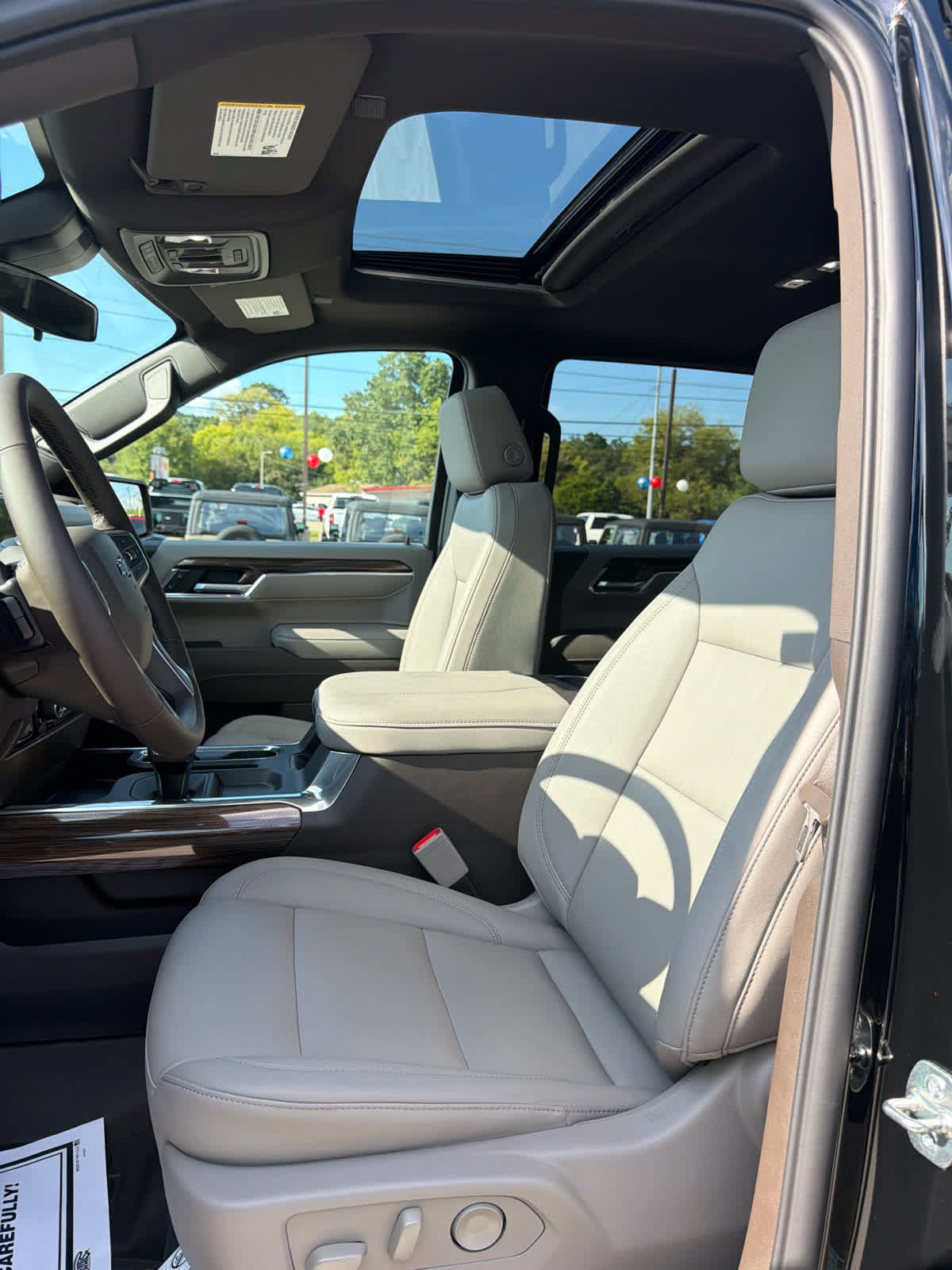 New 2026 Chevrolet Silverado 1500 LT Trail Boss w/ LT Trail Boss Premium Package AWD/4WD image 13