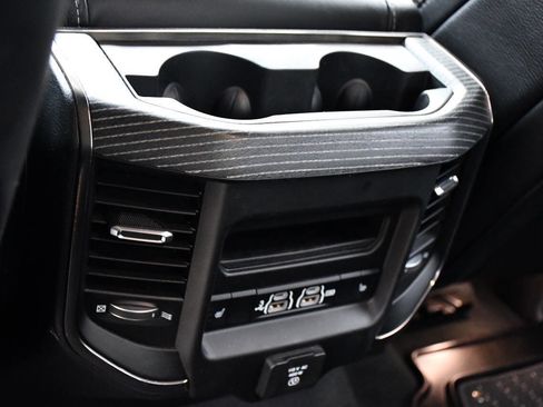 Used 2019 RAM 1500 Limited w/ Advanced Safety Group image 18