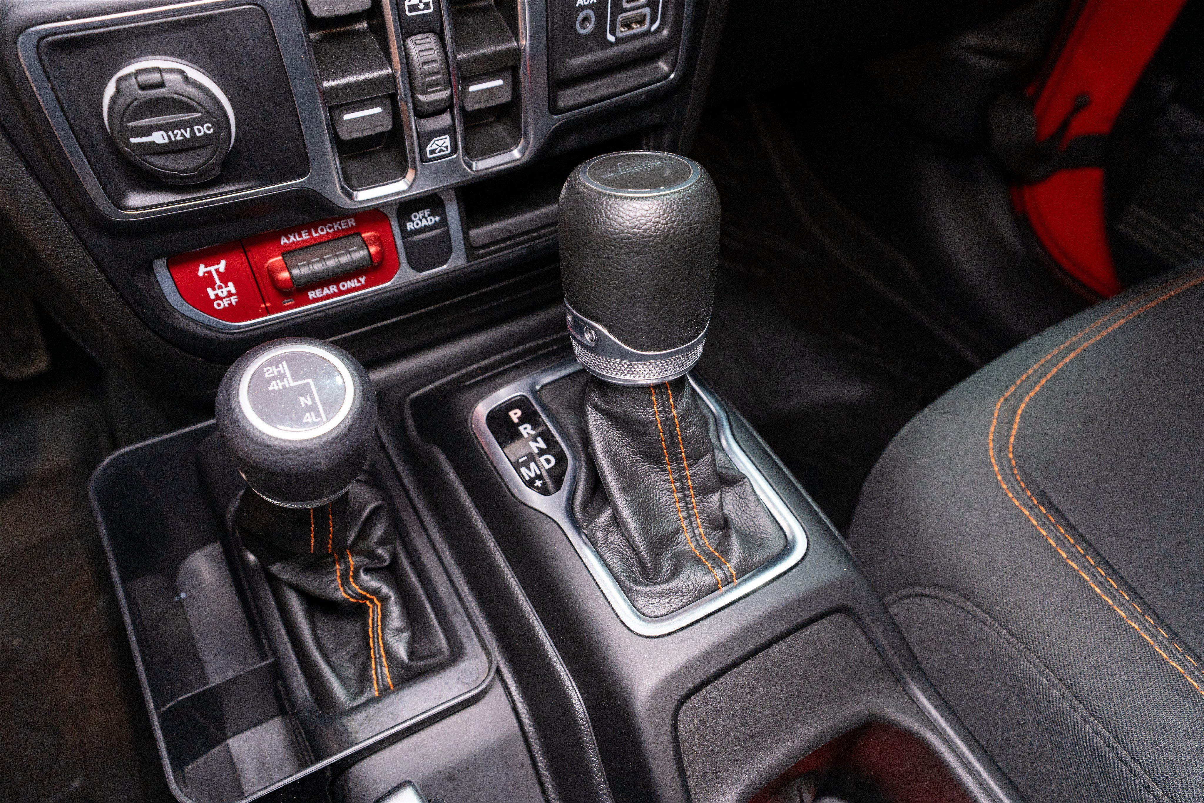 Used 2023 Jeep Gladiator Mojave w/ Cold Weather Group AWD/4WD image 25