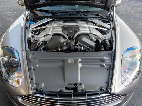 Used 2009 Aston Martin DB9 Volante image 34