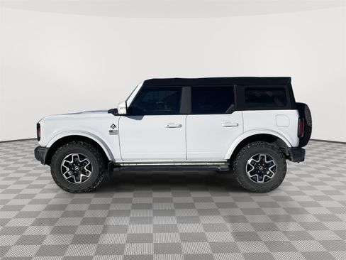 Certified 2021 Ford Bronco Outer Banks AWD/4WD image 2