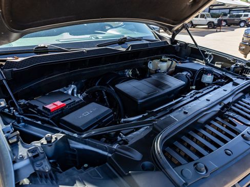 Used 2022 Chevrolet Silverado 1500 LT Trail Boss w/ Convenience Package II image 40