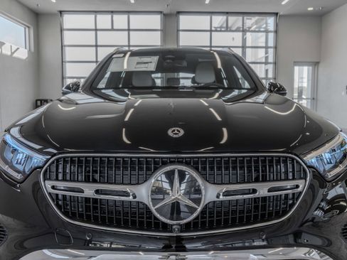New 2026 Mercedes-Benz GLC 300 4MATIC image 23