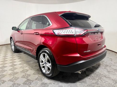 Used 2018 Ford Edge Titanium w/ Cold Weather Package AWD/4WD image 4