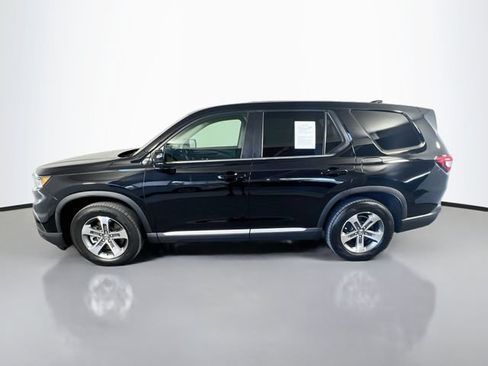Used 2025 Honda Pilot EX-L image 5