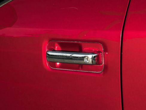 Used 2018 Ford F350 XLT w/ XLT Premium Package image 41