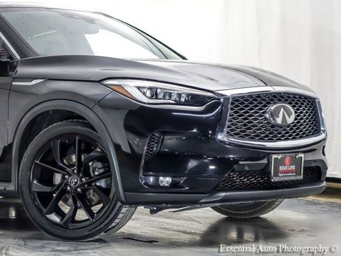 Used 2019 INFINITI QX50 Essential w/ Sensory Package image 2
