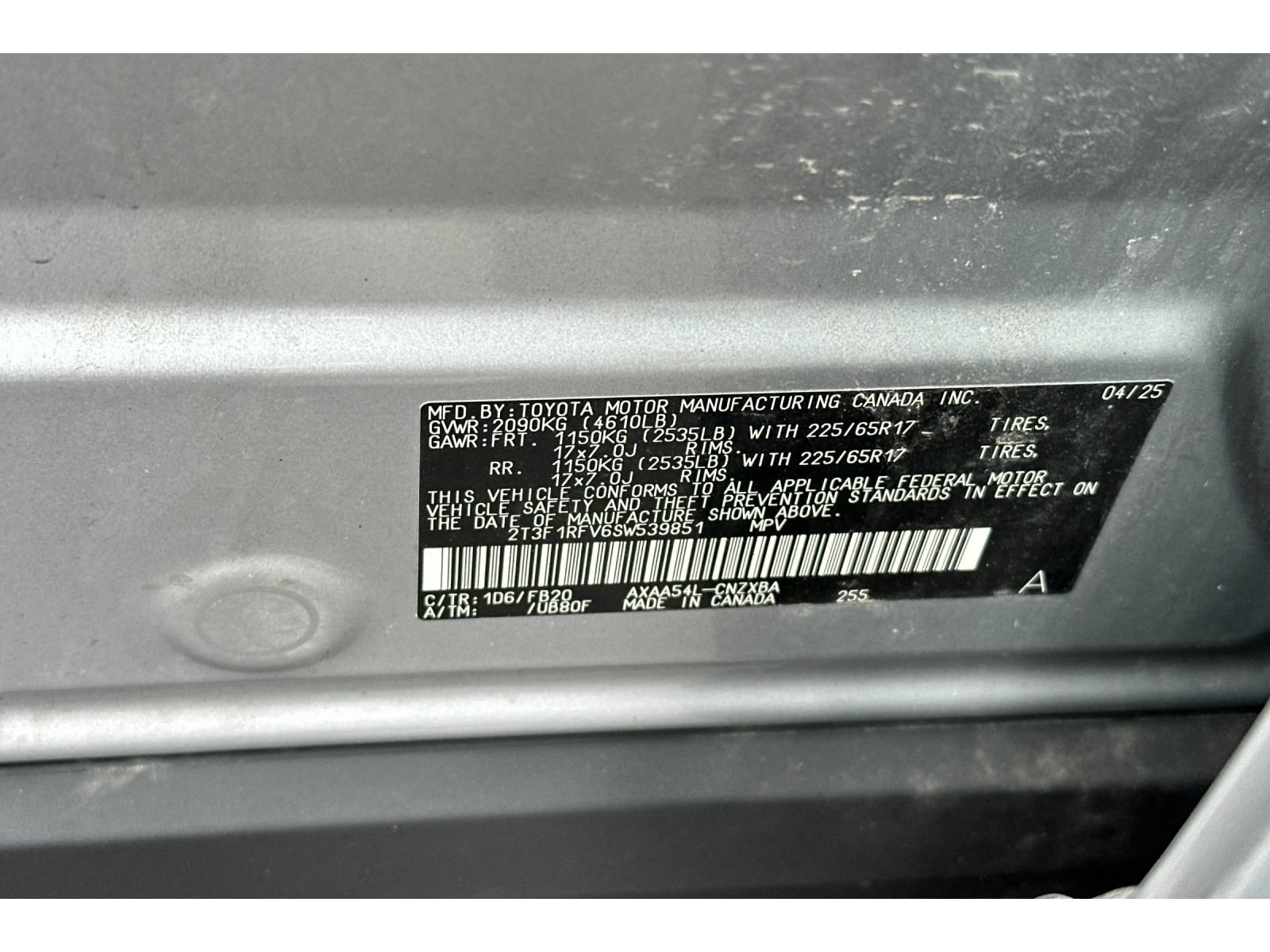 Certified 2025 Toyota RAV4 LE AWD/4WD image 33