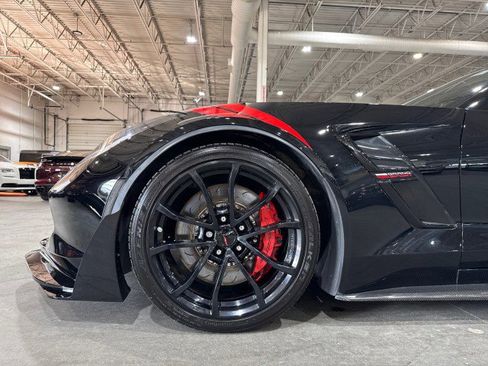 Used 2017 Chevrolet Corvette Grand Sport w/ Grand Sport Heritage Package image 20