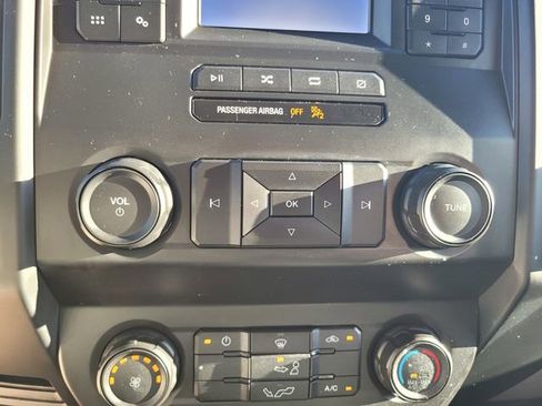 Certified 2019 Ford F150 XL w/ Equipment Group 101A Mid image 21