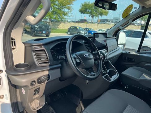 Used 2024 Ford Transit 350 XLT RWD image 18
