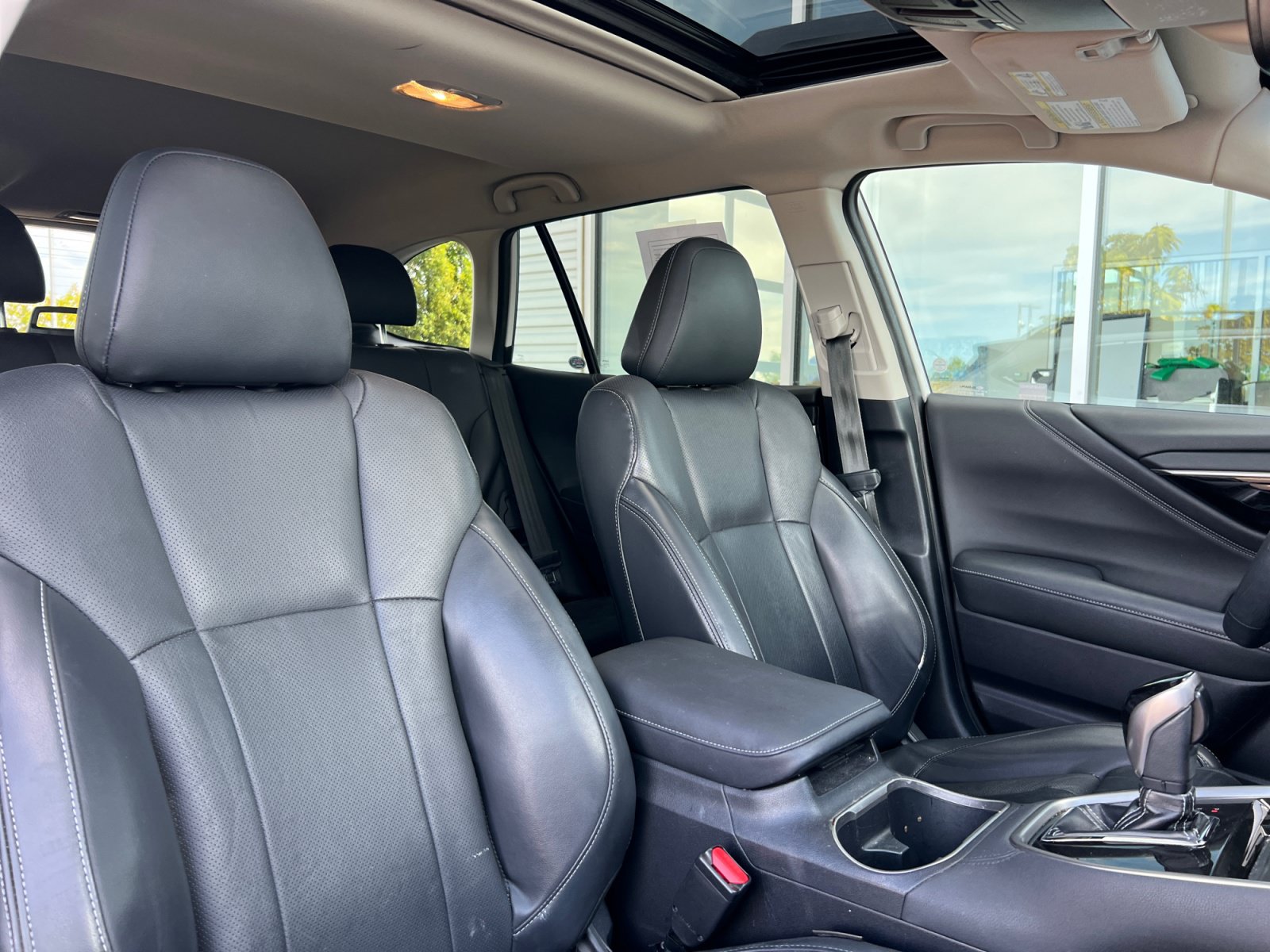 Used 2020 Subaru Outback Limited XT AWD/4WD image 16