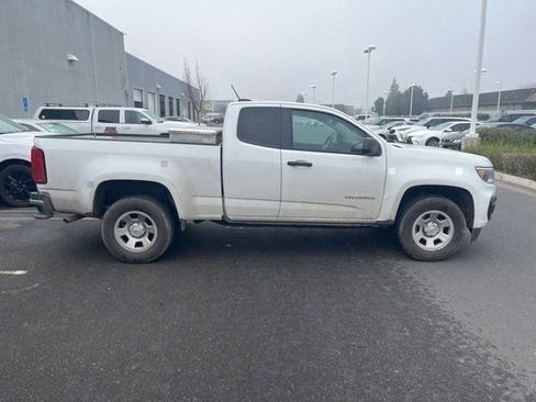 Used 2021 Chevrolet Colorado W/T w/ WT Convenience Package image 4