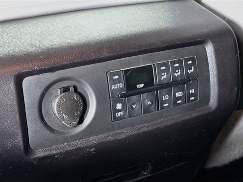Used 2021 Toyota Sequoia Limited RWD image 40