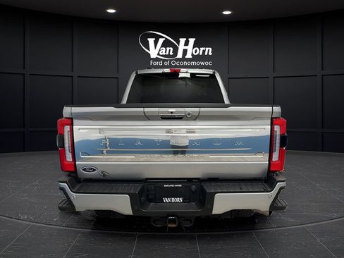 Used 2024 Ford F350 Platinum w/ FX4 Off-Road Package AWD/4WD image 6