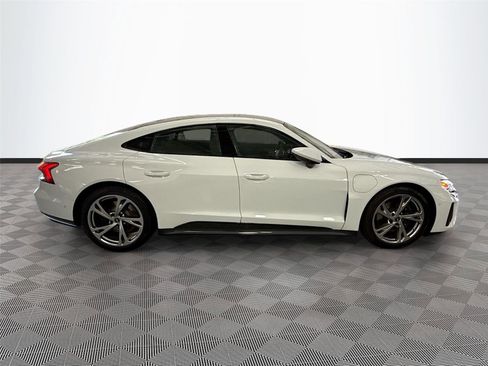Used 2023 Audi e-tron GT Prestige w/ Prestige Package AWD/4WD image 8