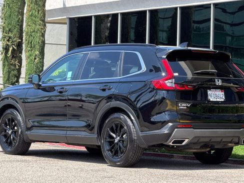 Used 2023 Honda CR-V Sport image 6