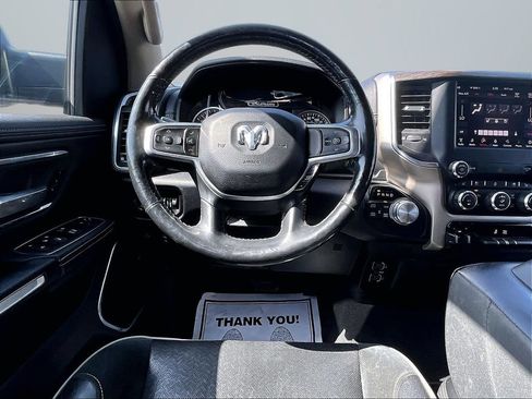 Used 2019 RAM 1500 Laramie AWD/4WD image 6