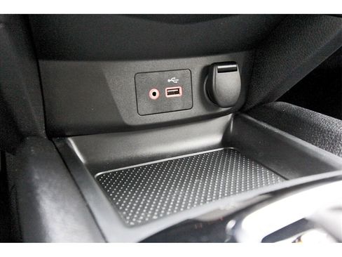 Certified 2022 Nissan Rogue Sport SV image 23