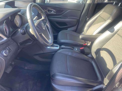 Used 2015 Buick Encore FWD image 5