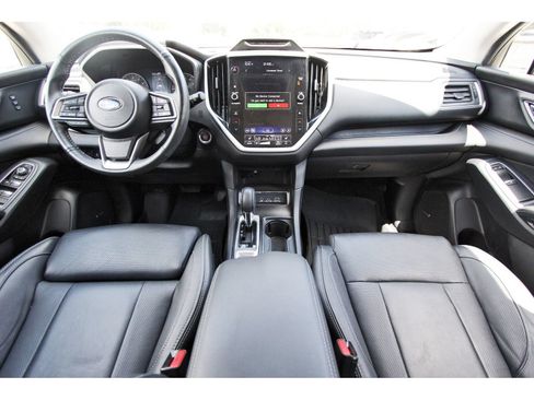 Used 2023 Subaru Ascent Limited w/ Technology Package AWD/4WD image 10