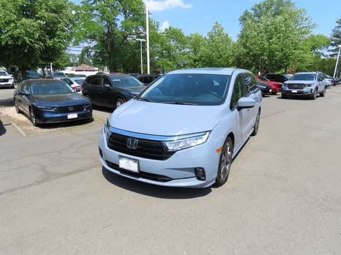 Used 2023 Honda Odyssey Elite image 1
