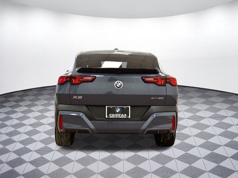 Used 2025 BMW X2 xDrive28i image 7