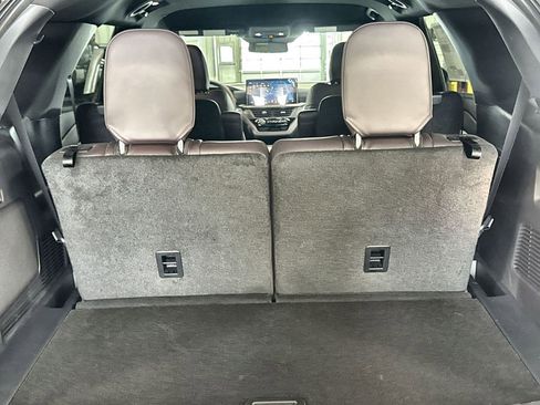 New 2026 Ford Explorer Platinum RWD image 29