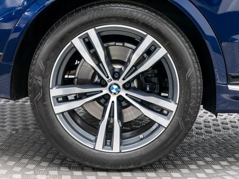 Used 2023 BMW X7 xDrive40i w/ Executive Package image 65