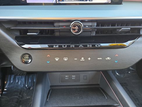 Certified 2025 Nissan Murano SL image 22