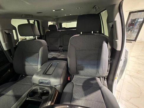 Used 2019 Chevrolet Tahoe LS RWD image 19