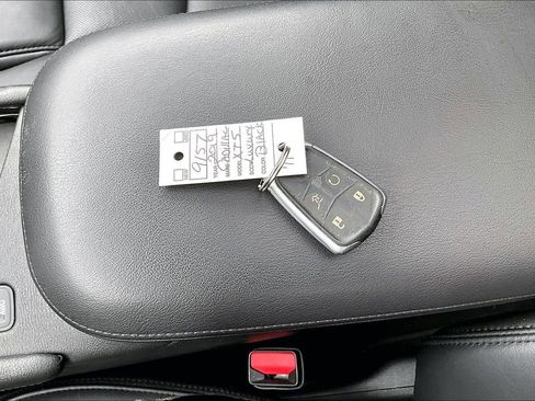 Used 2019 Cadillac XT5 Luxury AWD/4WD image 30