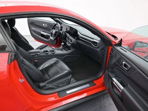Used 2024 Ford Mustang Premium RWD image 17