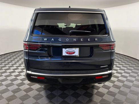 Used 2024 Jeep Wagoneer Series II AWD/4WD image 6