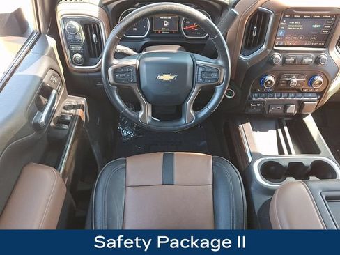 Used 2022 Chevrolet Silverado 3500 High Country AWD/4WD image 3