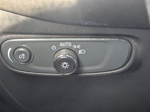 Used 2023 Chevrolet Equinox LT AWD/4WD image 31