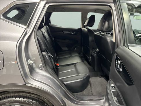 Used 2022 Nissan Rogue Sport SL image 27