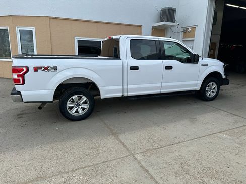 Used 2020 Ford F150 XLT w/ Trailer Tow Package AWD/4WD image 4