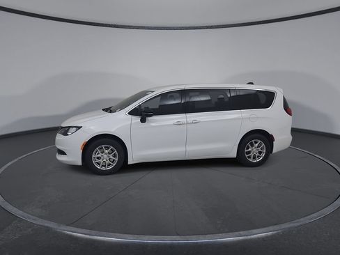 New 2027 Chrysler Pacifica LX FWD image 8