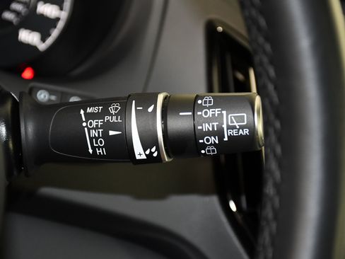 Certified 2025 Acura RDX SH-AWD image 23