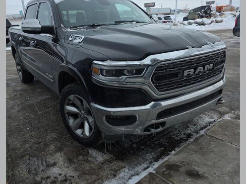 Used 2019 RAM 1500 Limited image 1