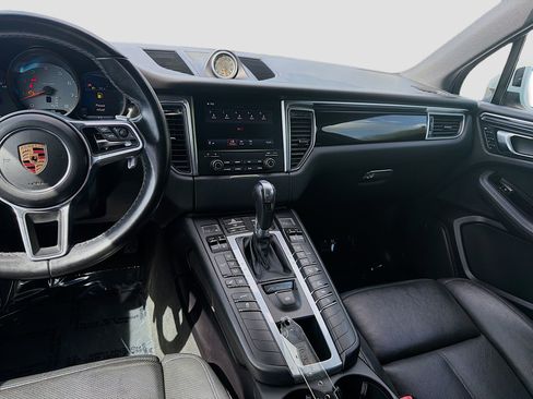 Used 2018 Porsche Macan S AWD/4WD image 22