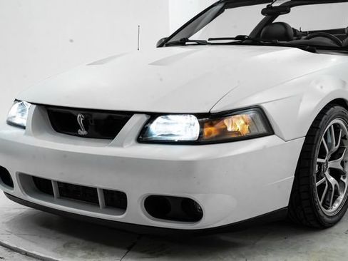 Used 2003 Ford Mustang Cobra RWD image 19
