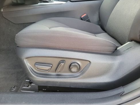 Used 2024 Toyota Camry LE image 12