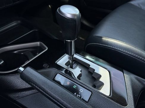 Used 2016 Toyota RAV4 Limited FWD image 18