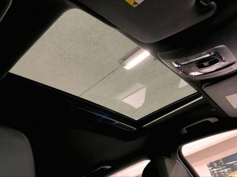 Certified 2025 Mercedes-Benz GLE 350 4MATIC image 14