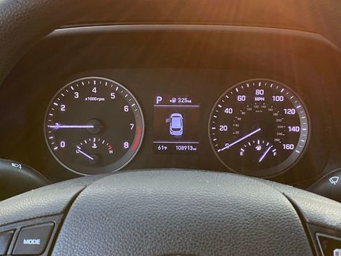 Used 2020 Hyundai Tucson SE image 14