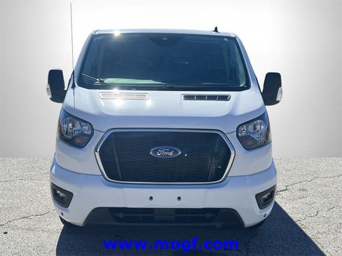 Used 2024 Ford Transit 350 XLT image 28