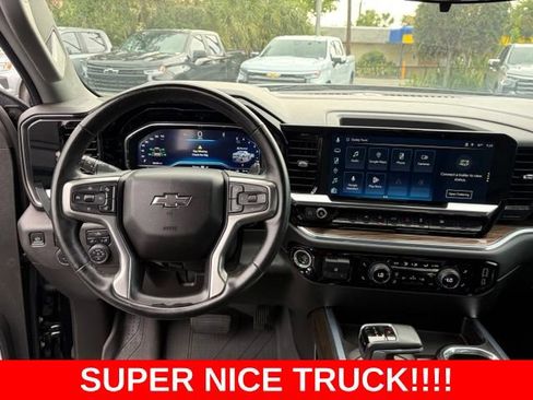 Used 2024 Chevrolet Silverado 1500 RST w/ Rally Edition AWD/4WD image 17