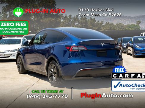 Used 2024 Tesla Model Y Long Range RWD image 3